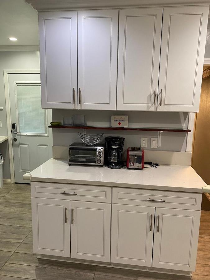 Hospedagem domiciliar Private In La With Free Wifi And Tv With Shared Kitchen *
