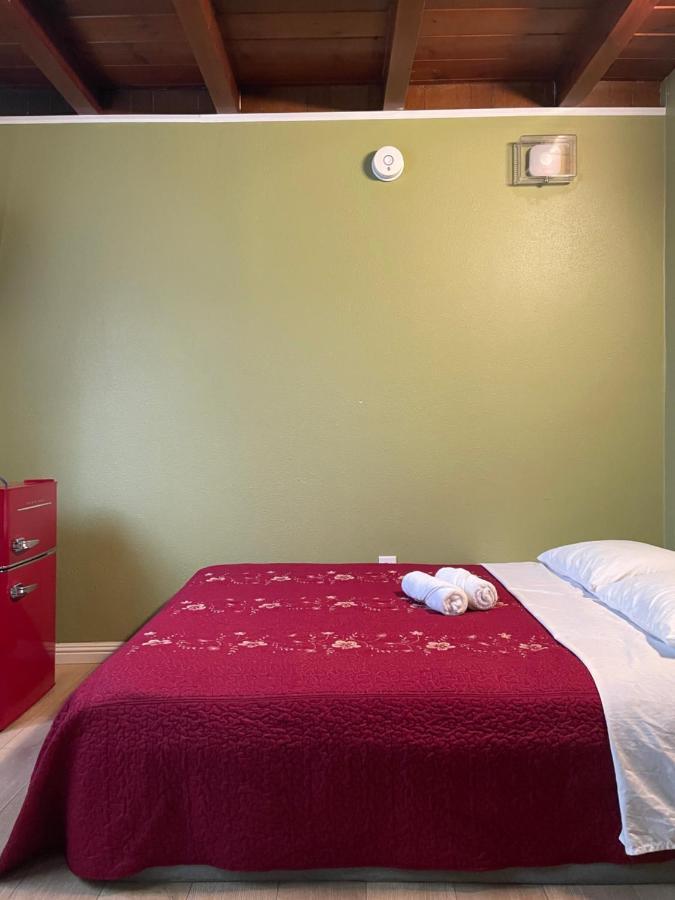 Hospedagem domiciliar Private In La With Free Wifi And Tv With Shared Kitchen Los Angeles